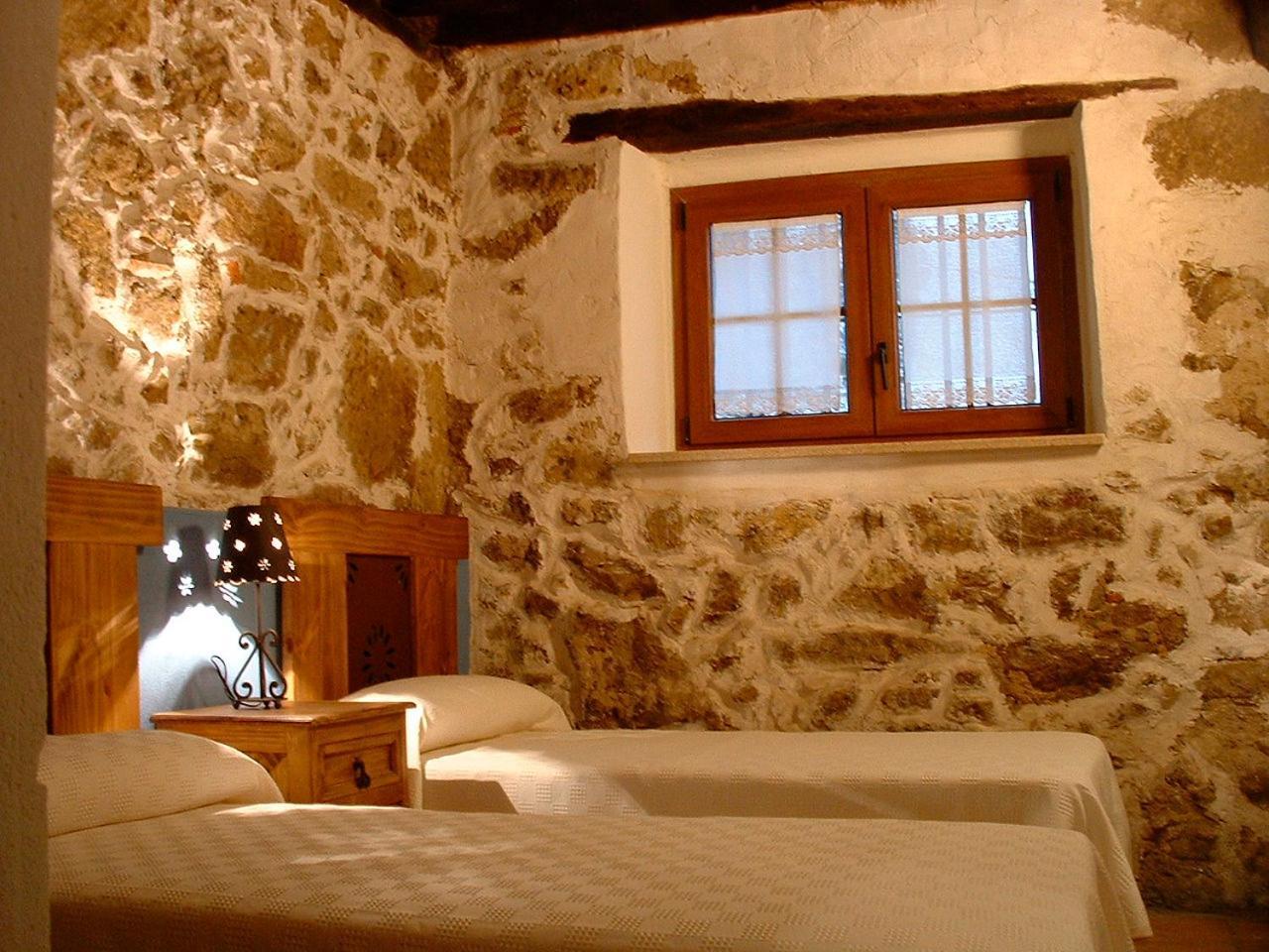 Apartamentos Rurales La Antigua Fonda Candelario Kamer foto