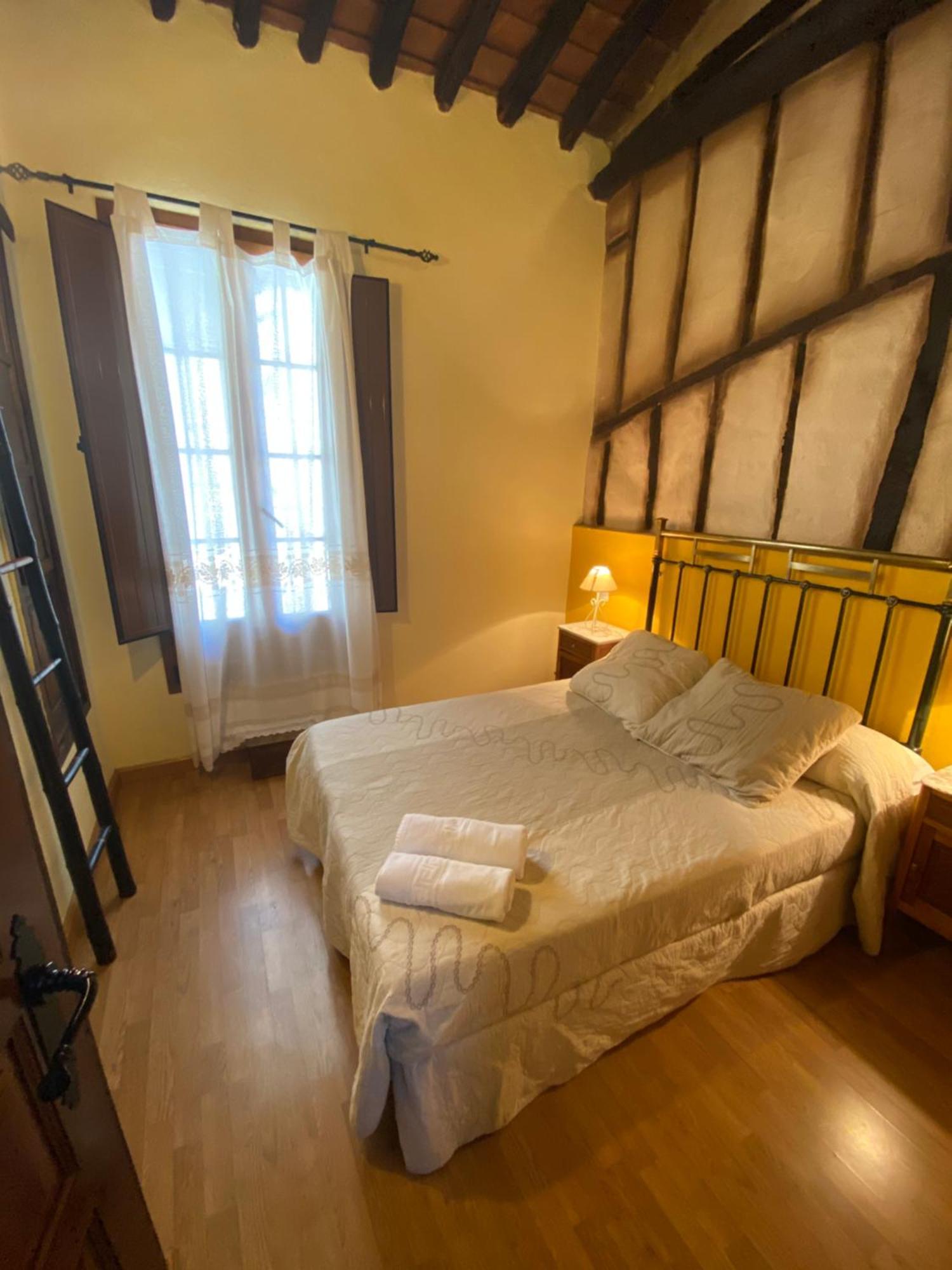 Apartamentos Rurales La Antigua Fonda Candelario Buitenkant foto