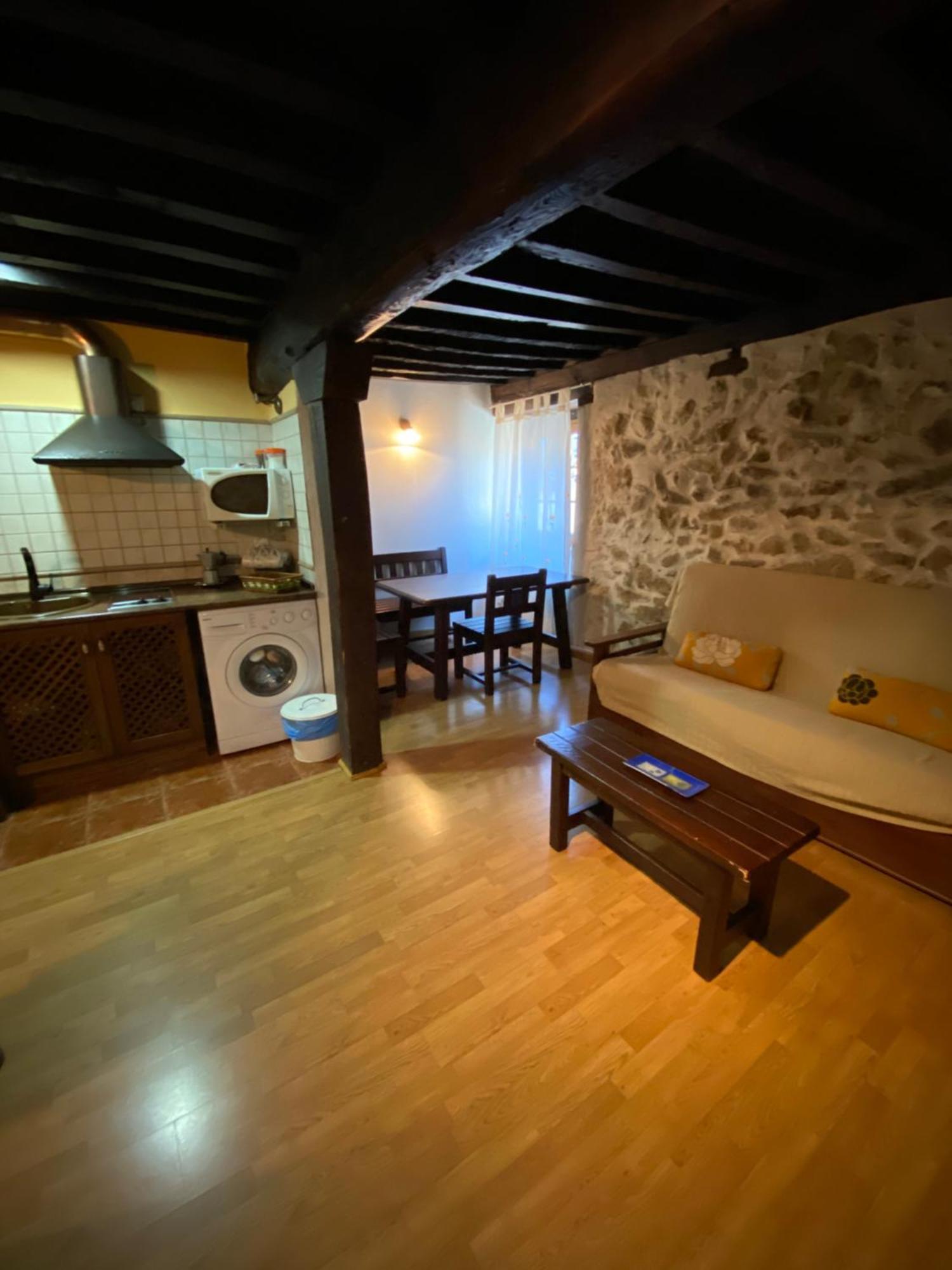 Apartamentos Rurales La Antigua Fonda Candelario Buitenkant foto